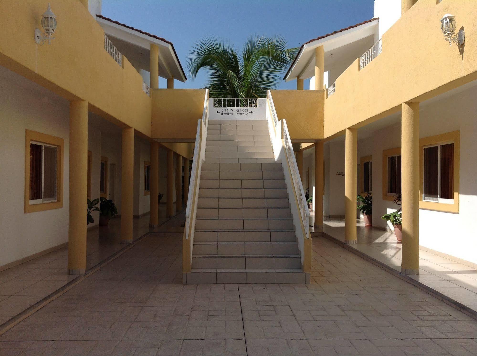 סנטה קרוז הואטולקו Condominios Jaroje מראה חיצוני תמונה
